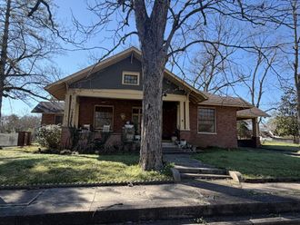 33 Court West Point, MS 39773