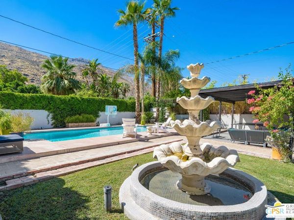 1861 S Palm Canyon Drive, Palm Springs, CA 92264