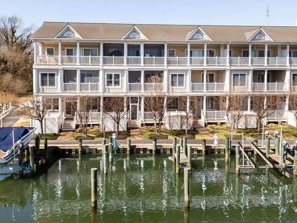 202 MUIR STREET, Unit 202, CAMBRIDGE, MD 21613