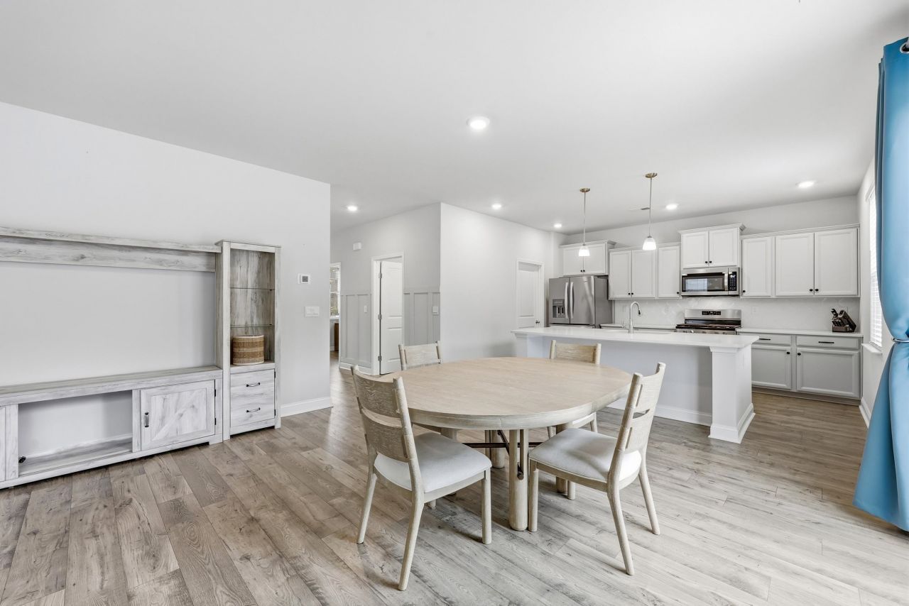 3283 Moss Bridge Ln. Photo 10