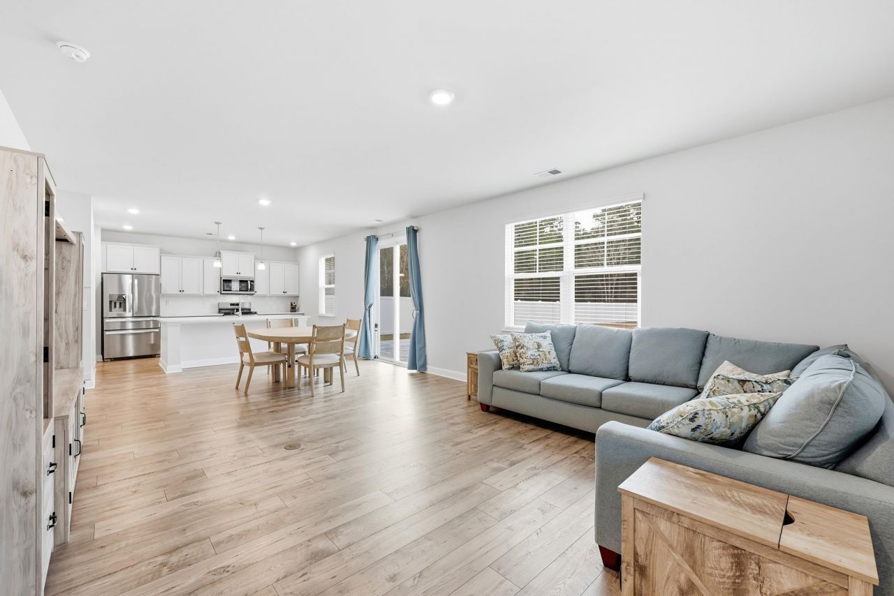 3283 Moss Bridge Ln. Photo 13