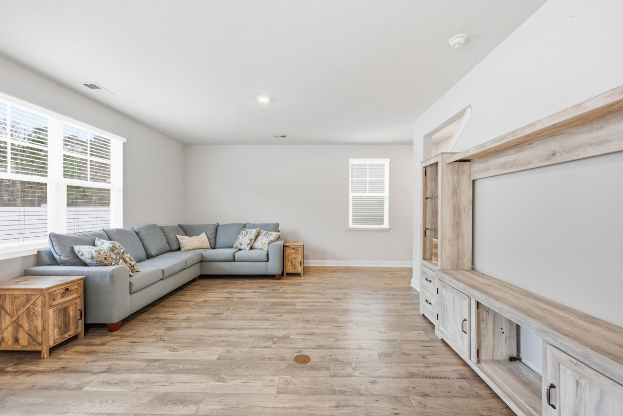 3283 Moss Bridge Ln. Photo 14