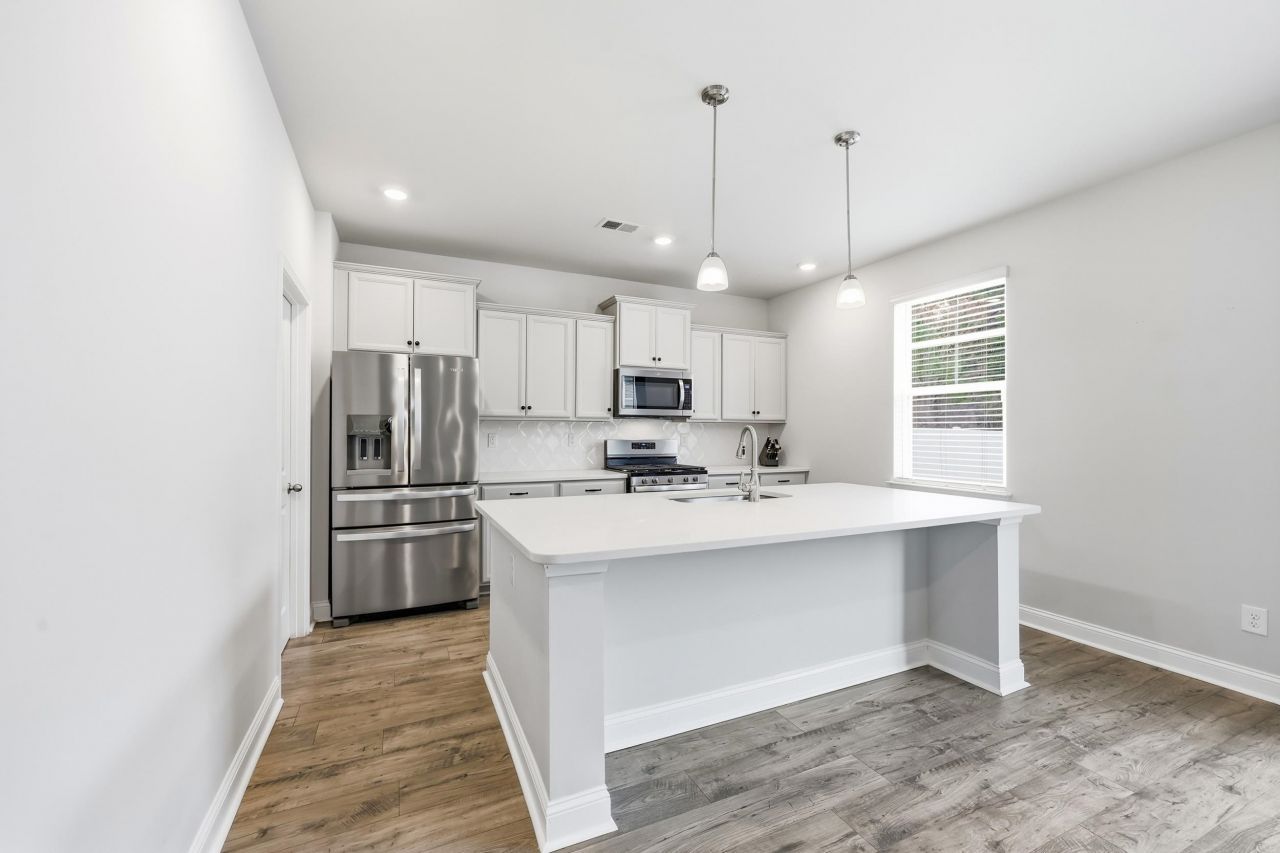 3283 Moss Bridge Ln. Photo 7