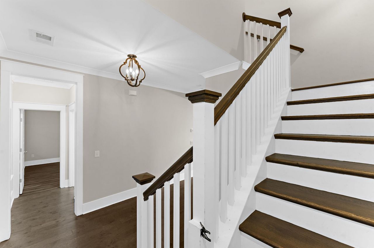 232 Summers Drive Photo 25