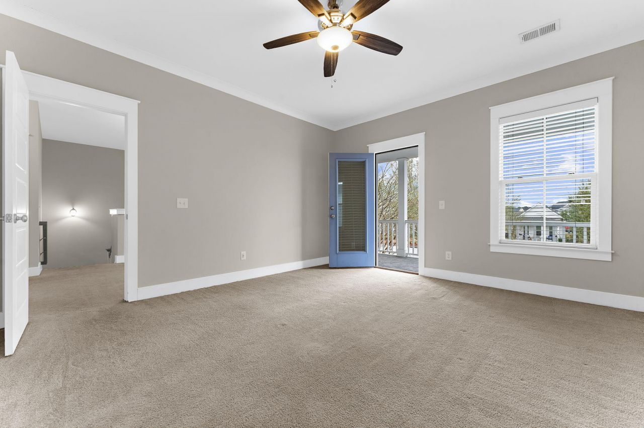 232 Summers Drive Photo 31