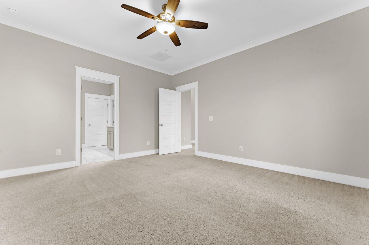 232 Summers Drive Photo 34