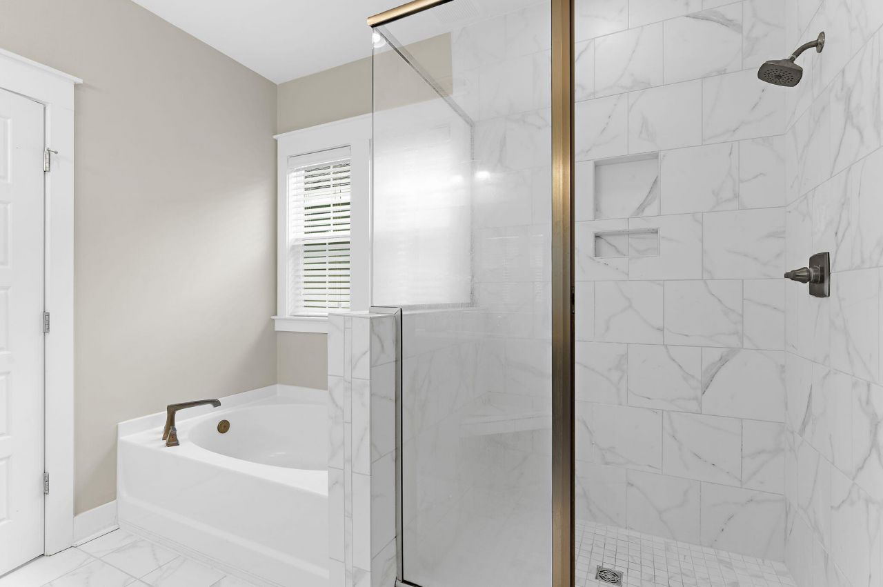 232 Summers Drive Photo 37