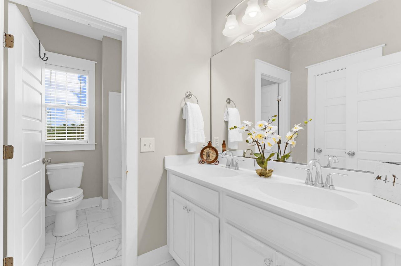 232 Summers Drive Photo 44