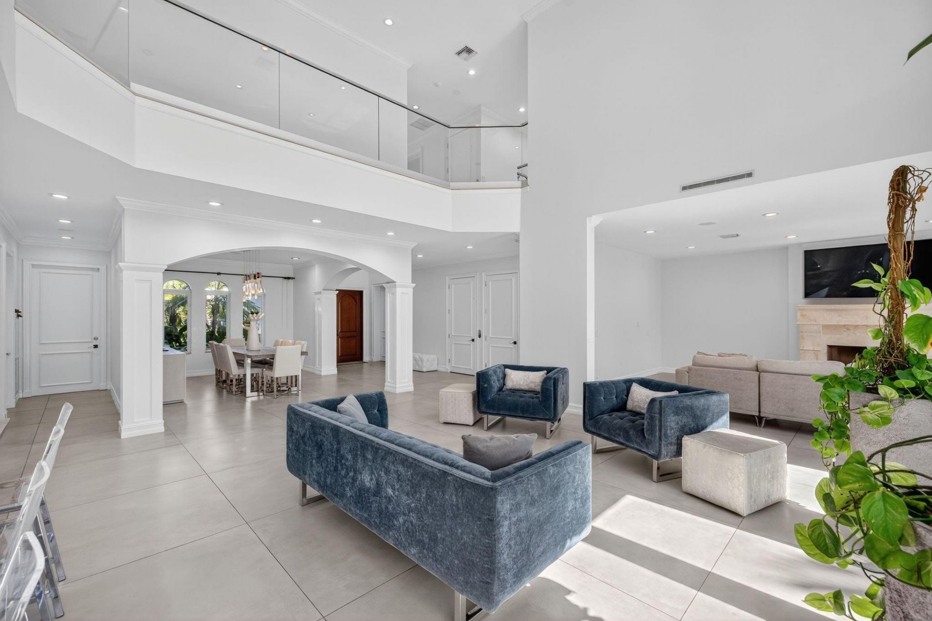 2614 Castilla Isle, Fort Lauderdale, FL 33301 Photo