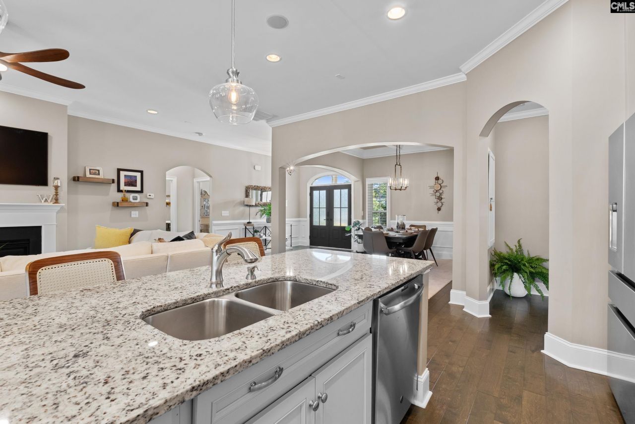 417 Brookridge Drive  Photo 9