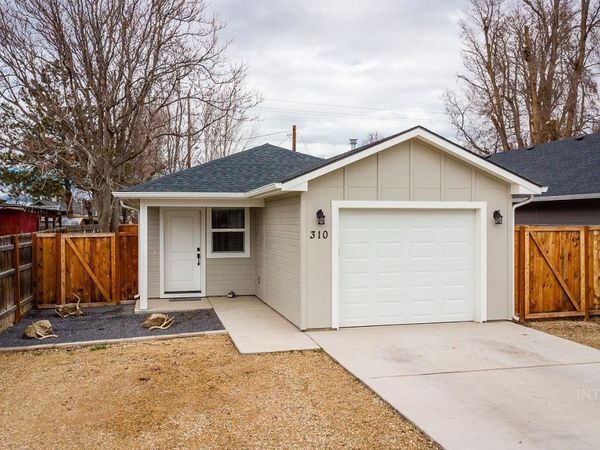 310 W Owyhee Ave., Homedale, ID 83628