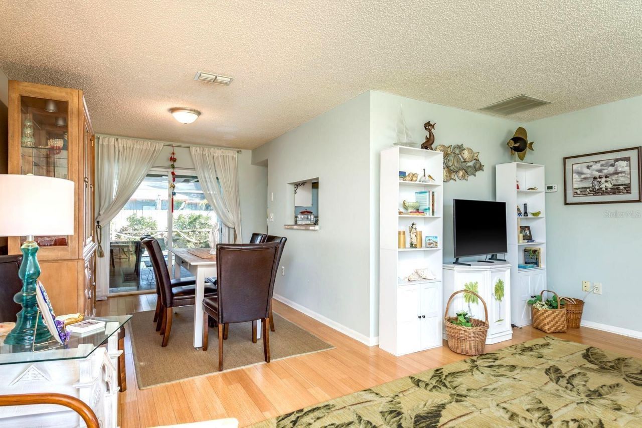 2011 Del Betmar Road, Clearwater, FL 33763 Photo