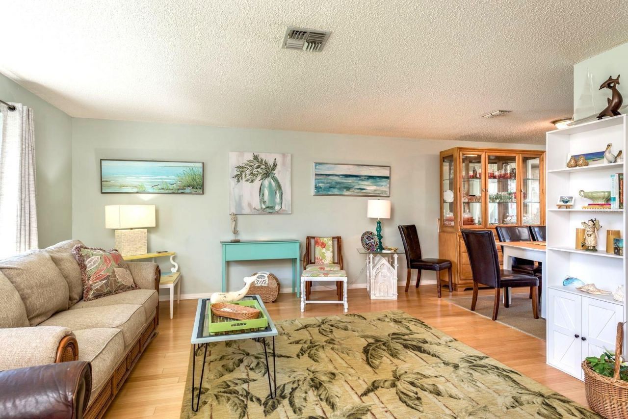 2011 Del Betmar Road, Clearwater, FL 33763 Photo