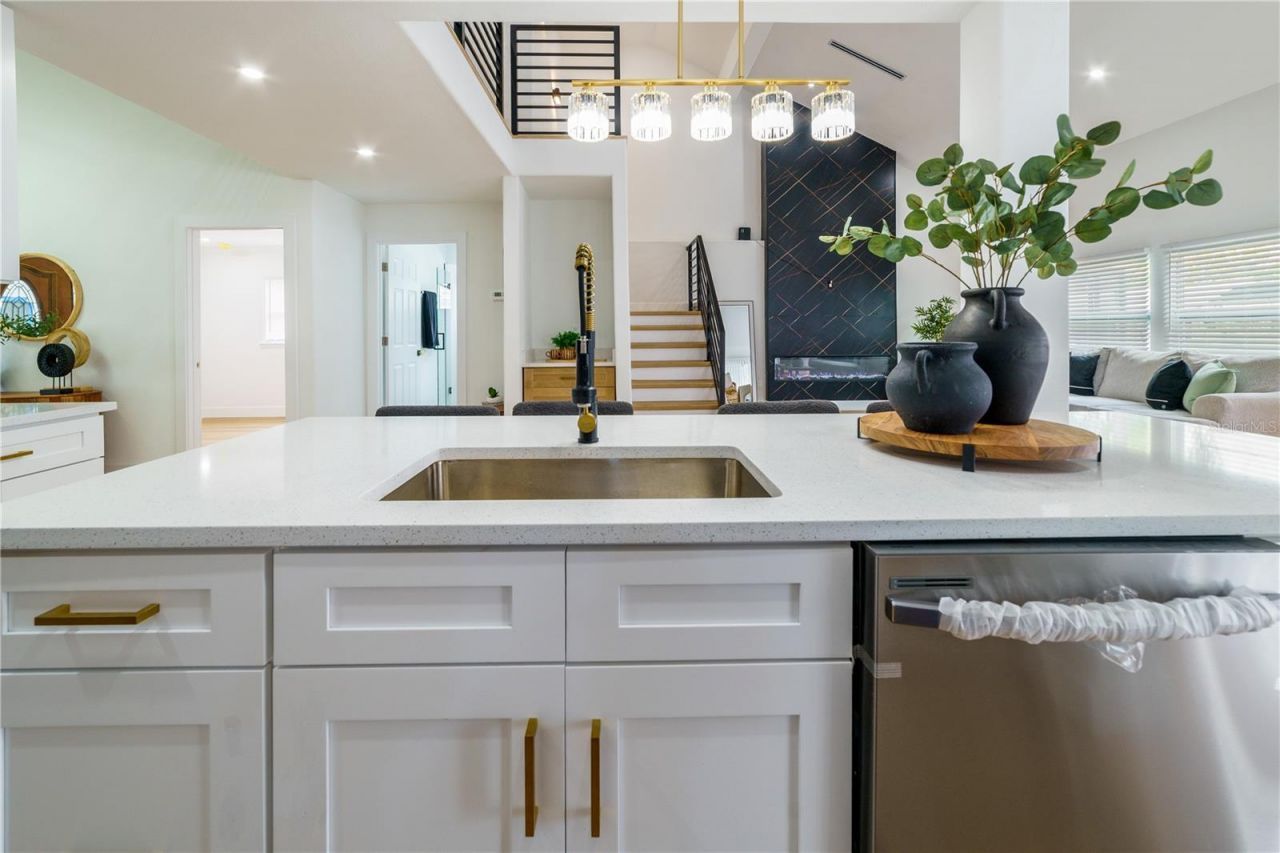 3149 N Canal Drive , Palm Harbor, FL 34684 Photo