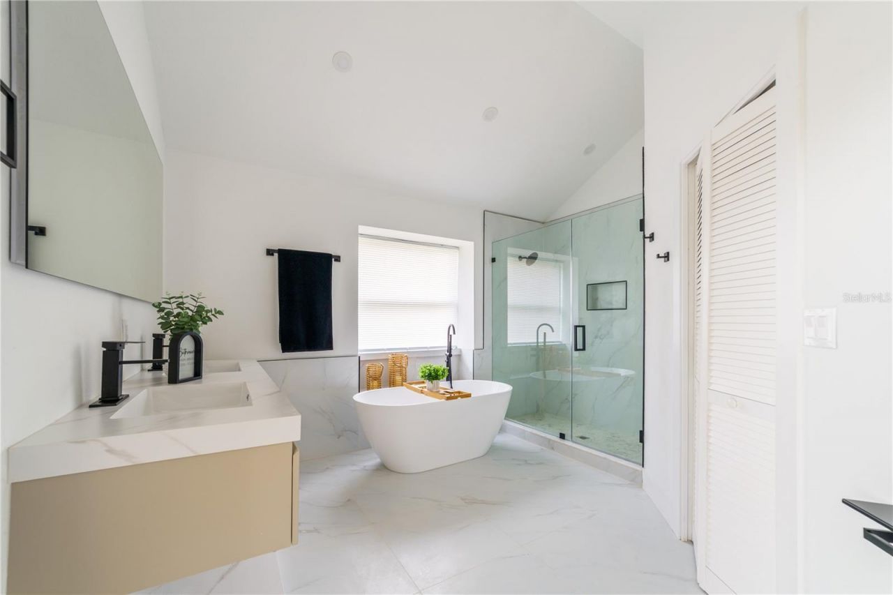 3149 N Canal Drive , Palm Harbor, FL 34684 Photo