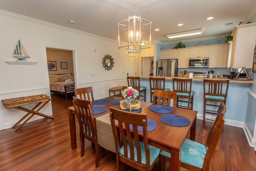 4861 Luster Leaf Circle  Photo 11