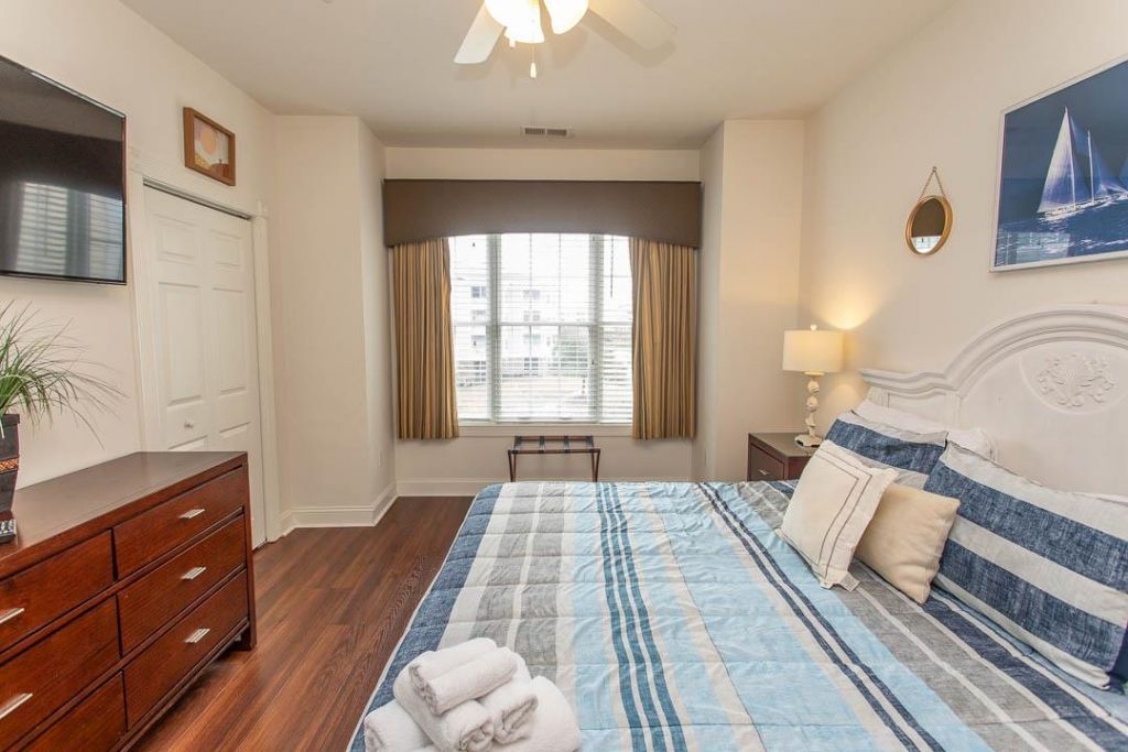 4861 Luster Leaf Circle  Photo 20