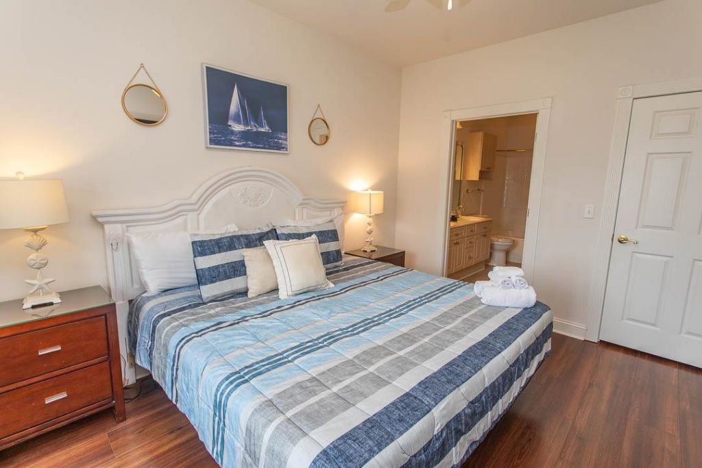 4861 Luster Leaf Circle  Photo 22