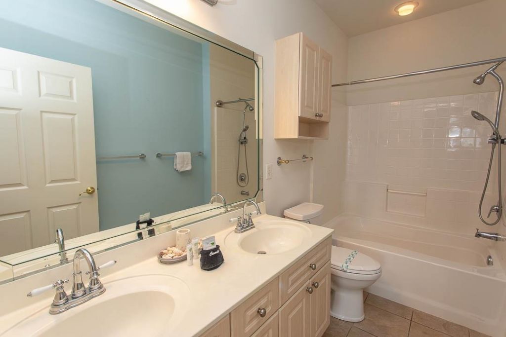 4861 Luster Leaf Circle  Photo 24