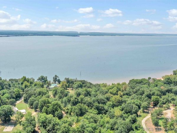 1173 Eagle Loop Drive , Eufaula, OK 74432