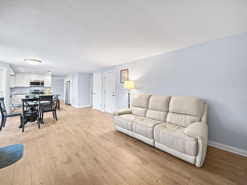 2062 Decker Court, Columbus, OH 43235 Photo 32