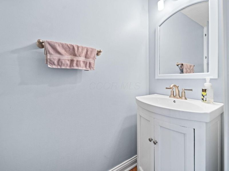 2062 Decker Court, Columbus, OH 43235 Photo 44