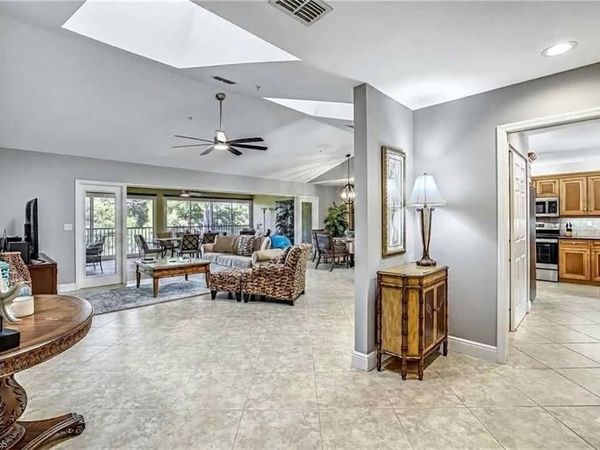 760 Waterford DR, Unit 303, NAPLES, FL 34113