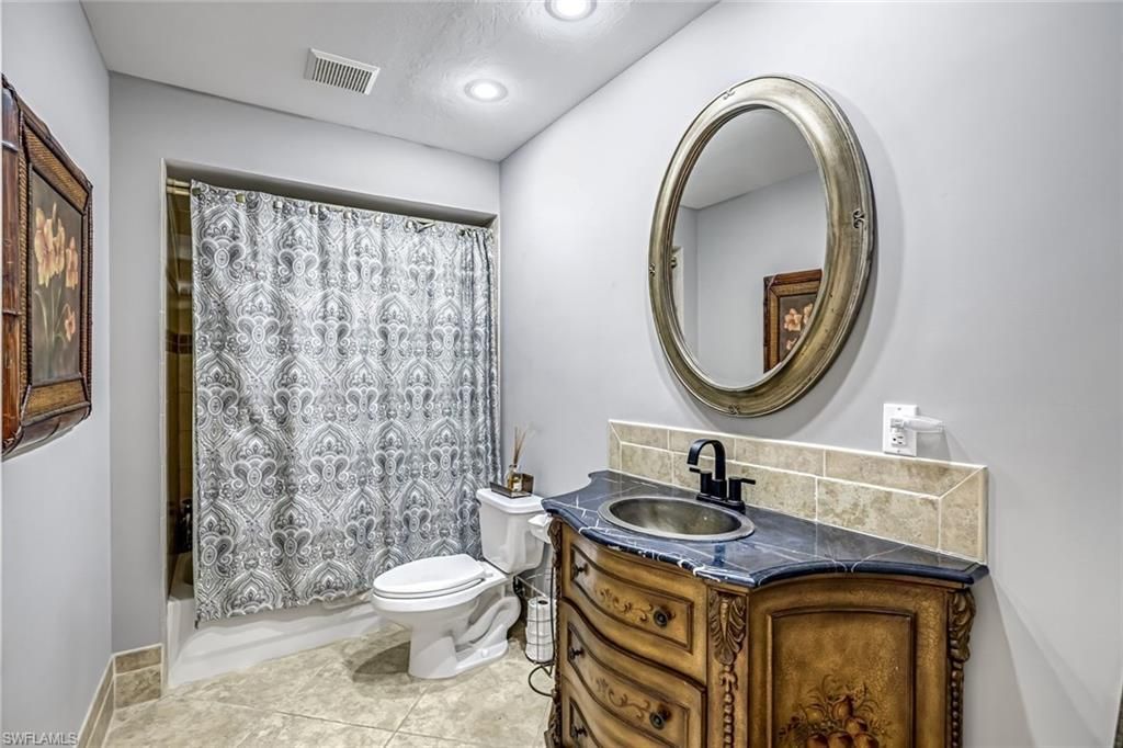 760 Waterford Dr, Unit 303, Naples, FL 34113 Photo