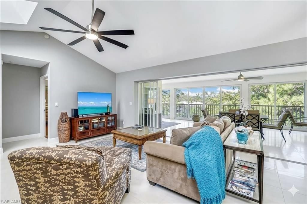 760 Waterford Dr, Unit 303, Naples, FL 34113 Photo