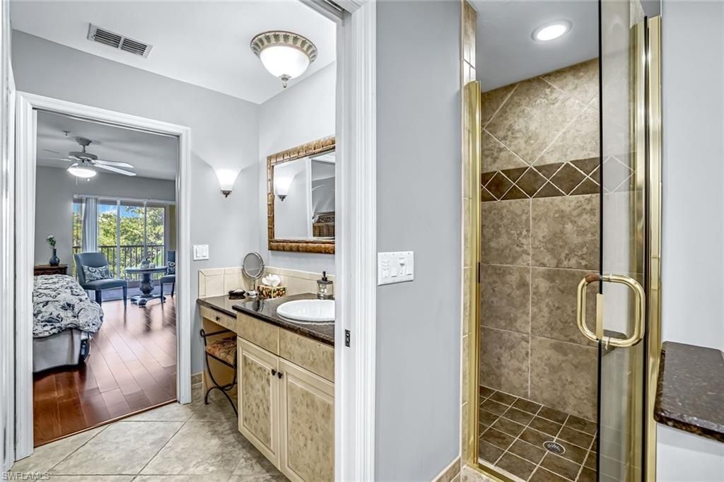 760 Waterford Dr, Unit 303, Naples, FL 34113 Photo