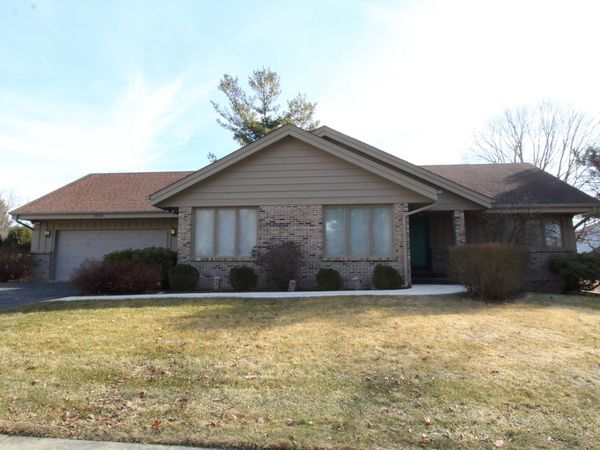 5858 Rainsford Way, Rockford, IL 61107