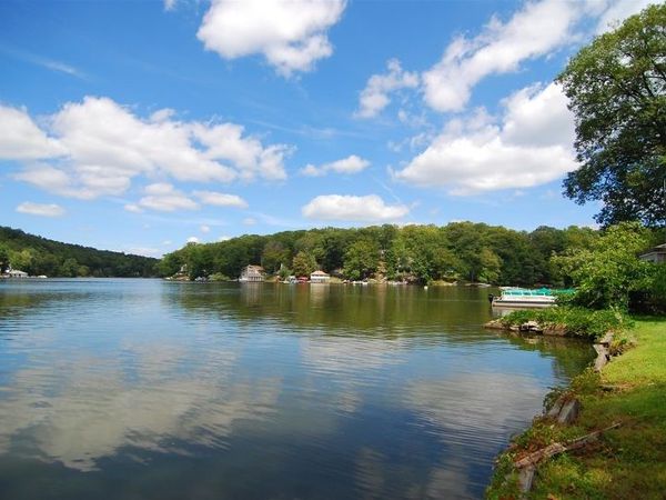 163 Hudson Ave, Unit B, Hopatcong, NJ 07843