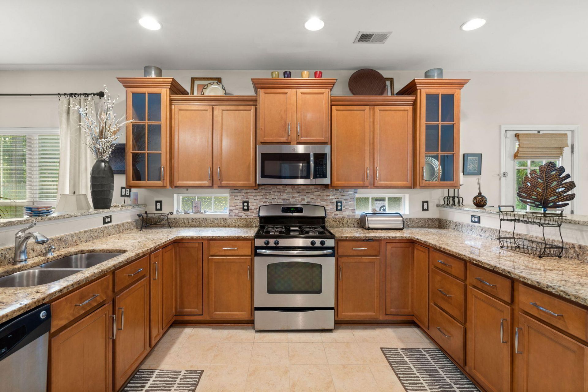 2015 Gunpowder Court Photo 15