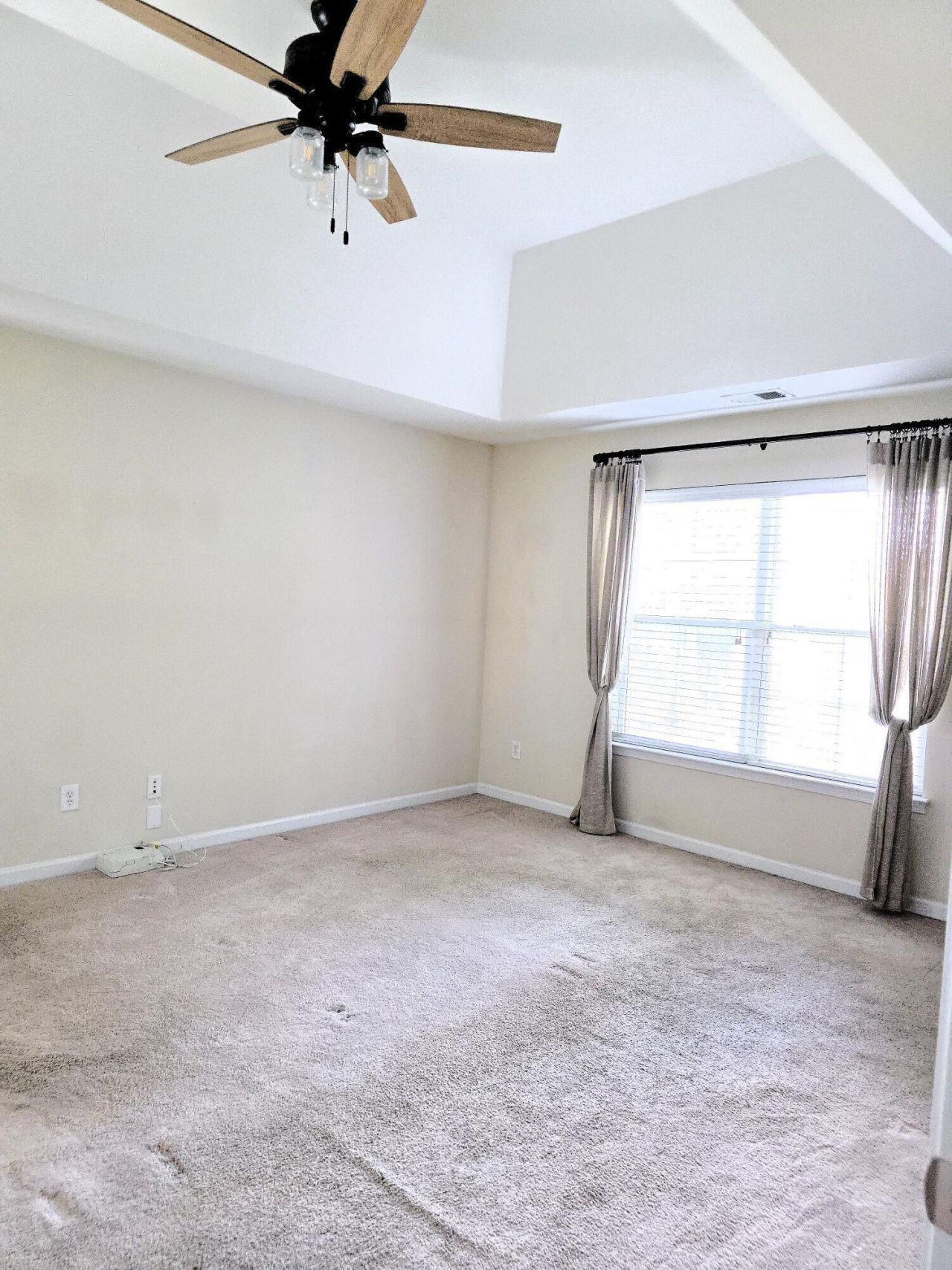 2015 Gunpowder Court Photo 27