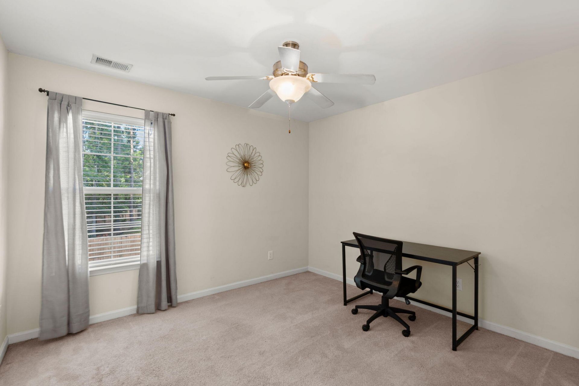 2015 Gunpowder Court Photo 32