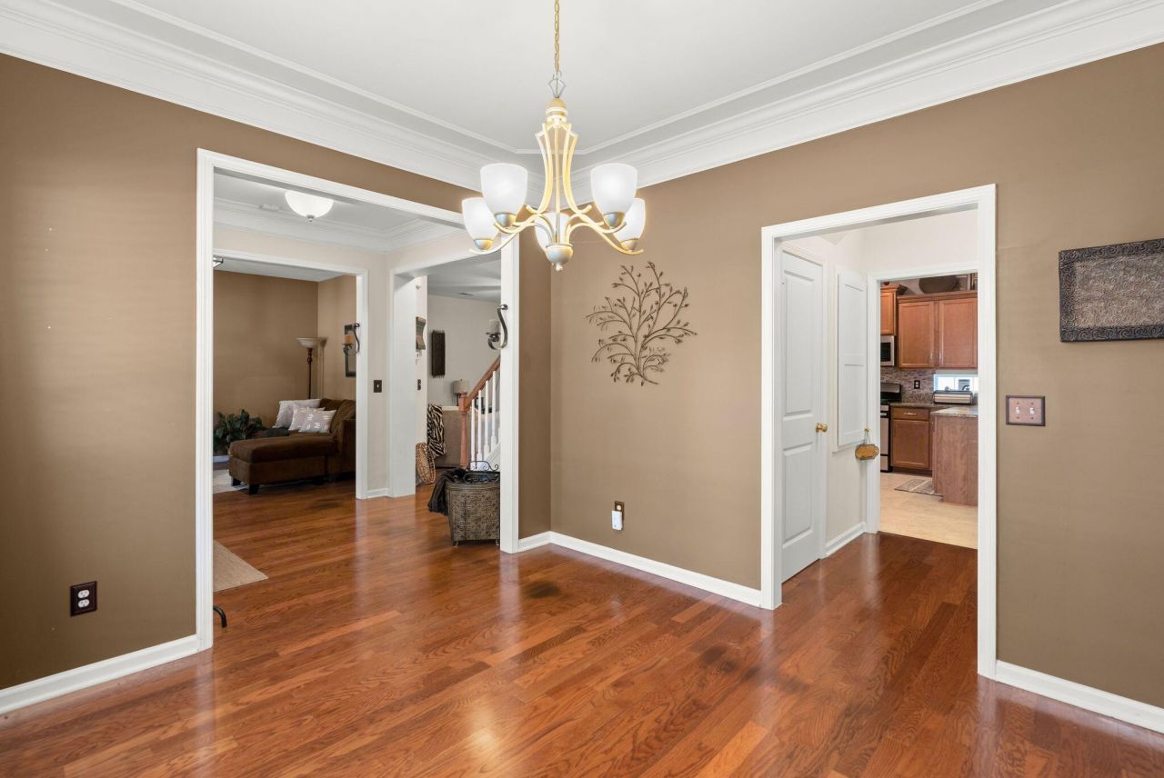 2015 Gunpowder Court Photo 8