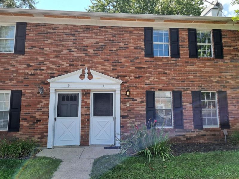 3 Queens Court, West Chester, OH 45069 Photo 2
