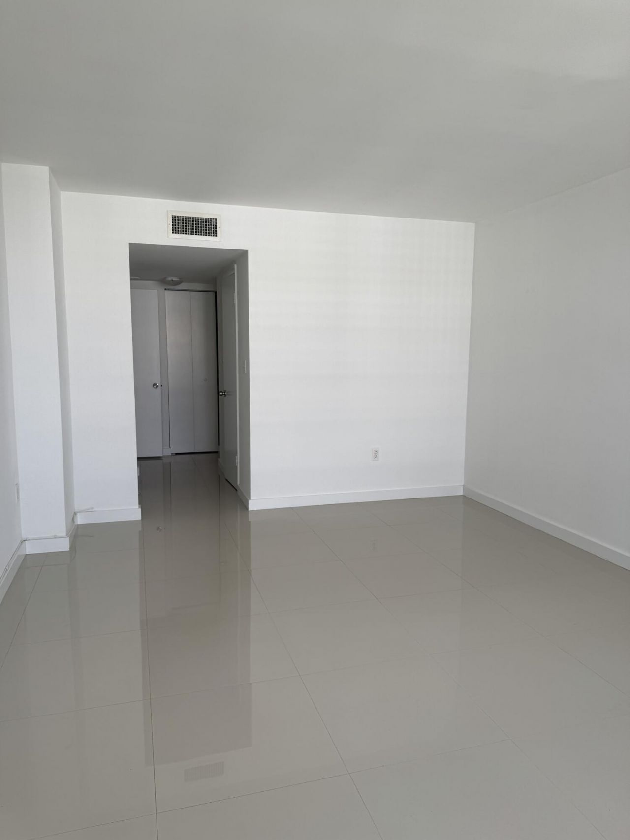 2851 NE 183rd Street, Unit 1710e, Aventura, FL 33160 Photo