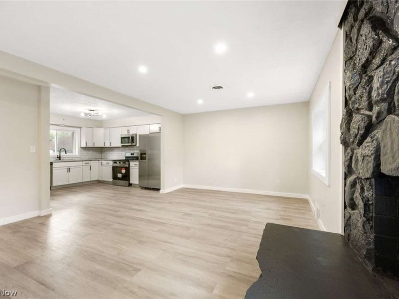 1357 Shanafelt Avenue, Akron, OH 44312 Photo 12