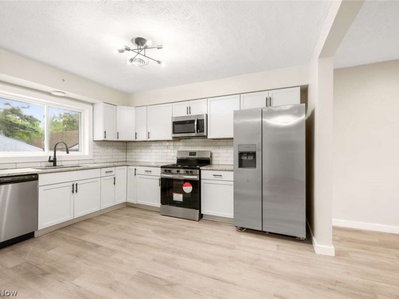 1357 Shanafelt Avenue, Akron, OH 44312 Photo 17