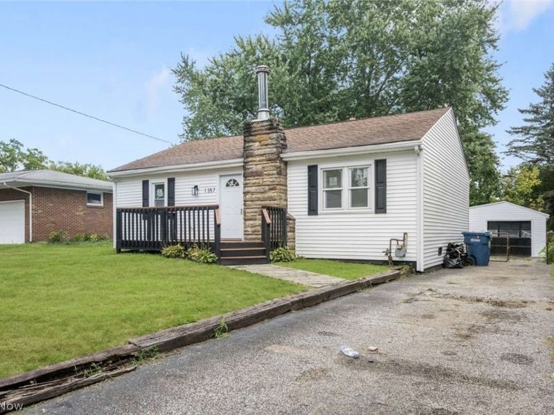 1357 Shanafelt Avenue, Akron, OH 44312 Photo 2