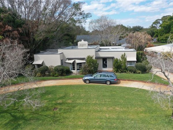 2245 Cortez Avenue, Vero Beach, FL 32960