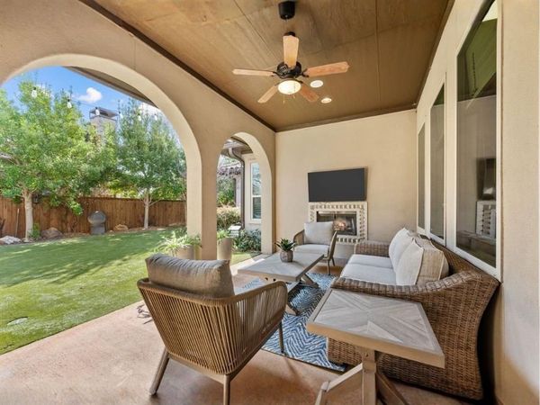 2304 Cardinal Boulevard, Carrollton, TX 75010