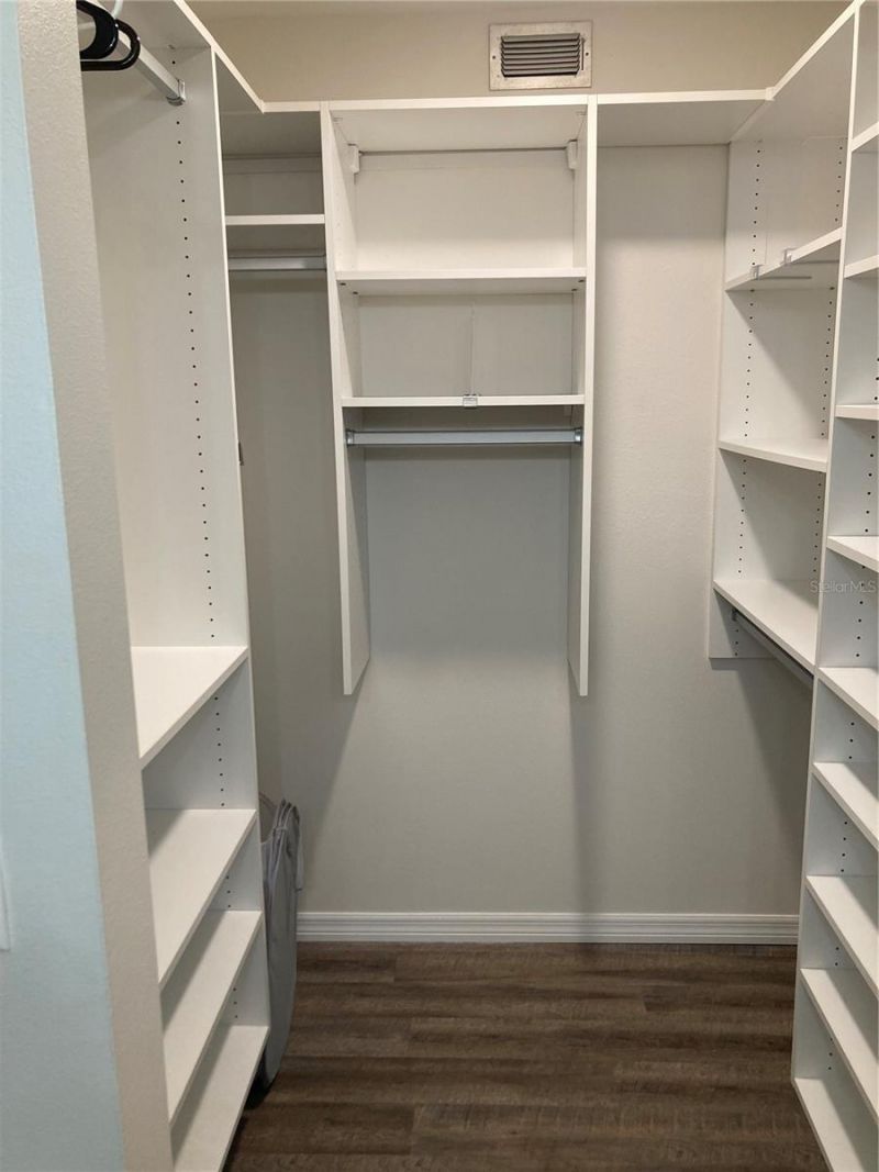 619 Spring Lakes Boulevard, Bradenton, FL 34210 Photo