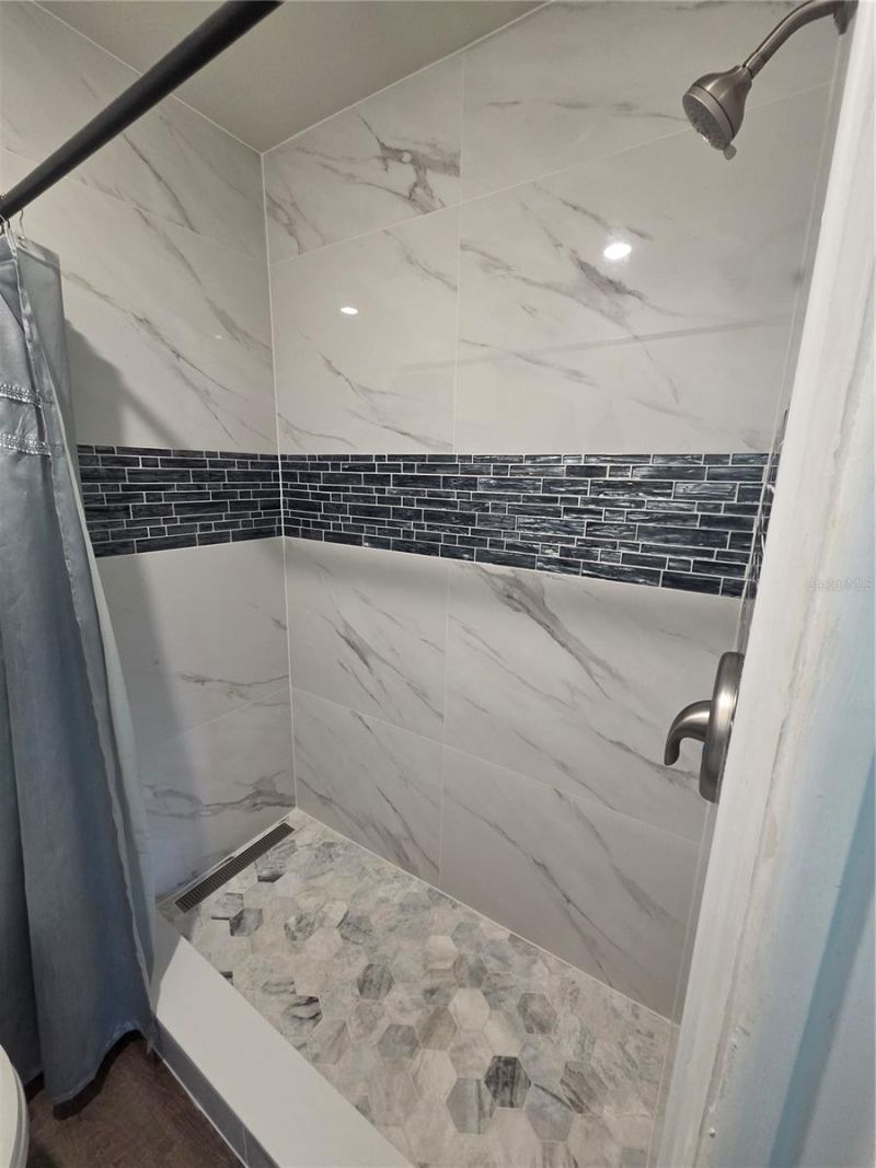 619 Spring Lakes Boulevard, Bradenton, FL 34210 Photo