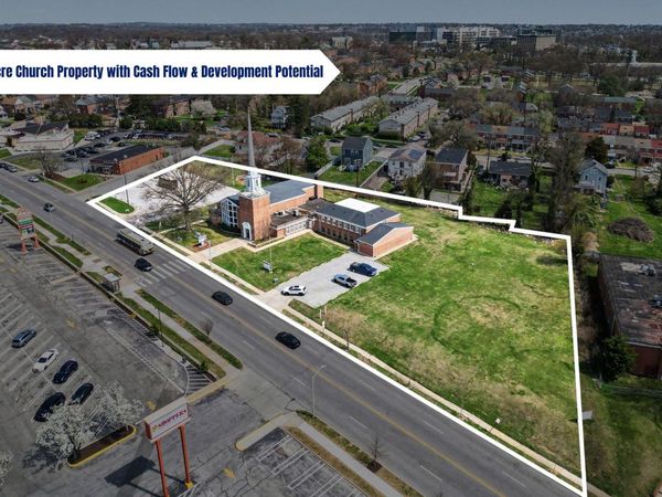 5615 THE ALAMEDA, BALTIMORE, MD 21239