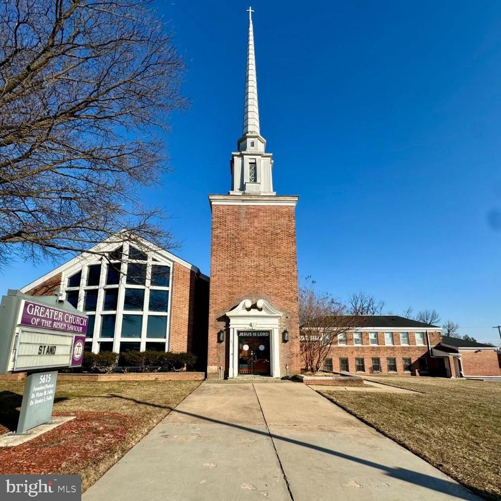 5615 THE ALAMEDA, BALTIMORE, MD 21239