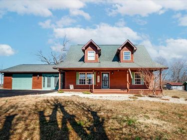 210 Cox Smith Lane, Corbin, KY 40701