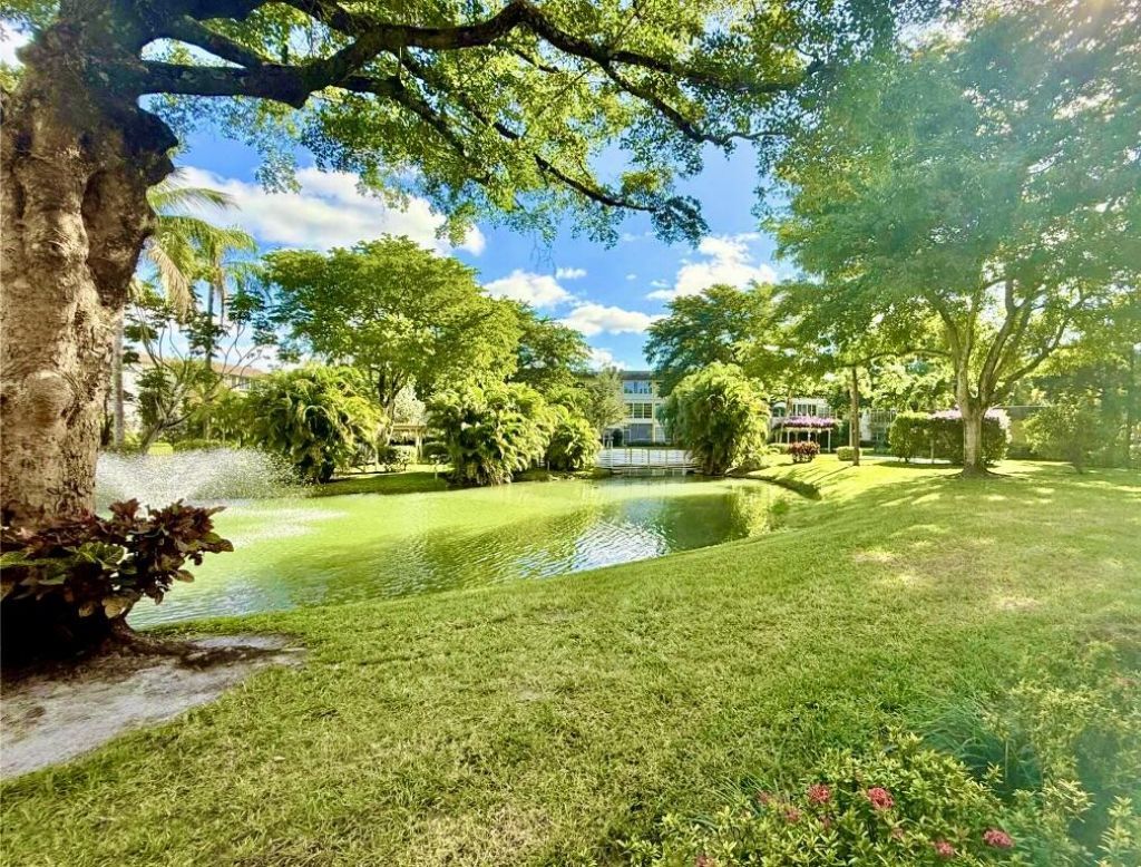 5151 W Oakland Park Boulevard, Unit 110, Lauderdale Lakes, FL 33313 Photo