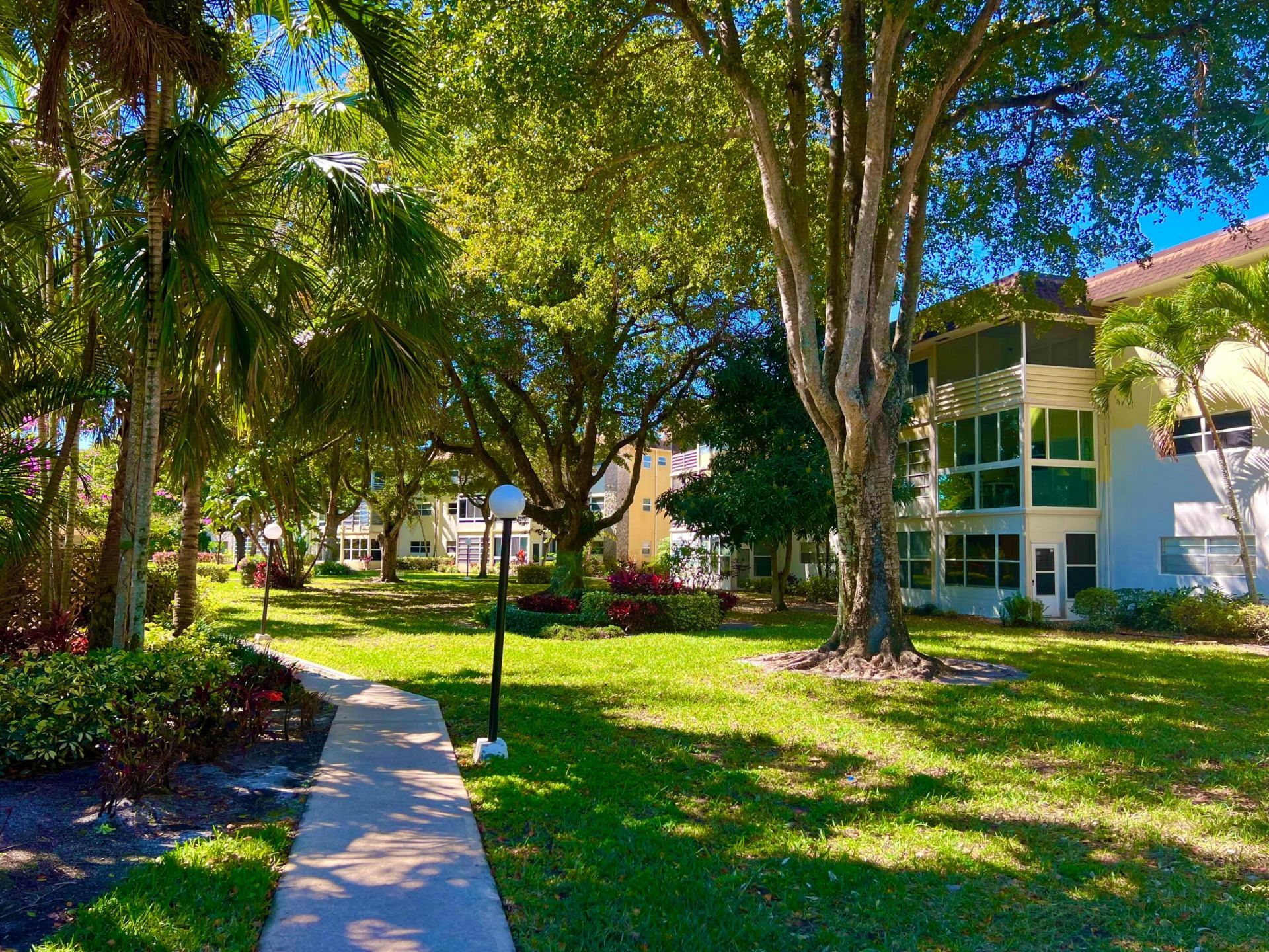 5151 W Oakland Park Boulevard, Unit 110, Lauderdale Lakes, FL 33313 Photo